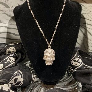Alexander McQueen Crystal Scull Pendant Necklace.
